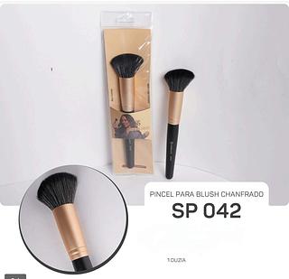 sabrina sato pincel para blush